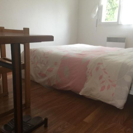 Chambre privée à Drancy Apartamento Exterior foto