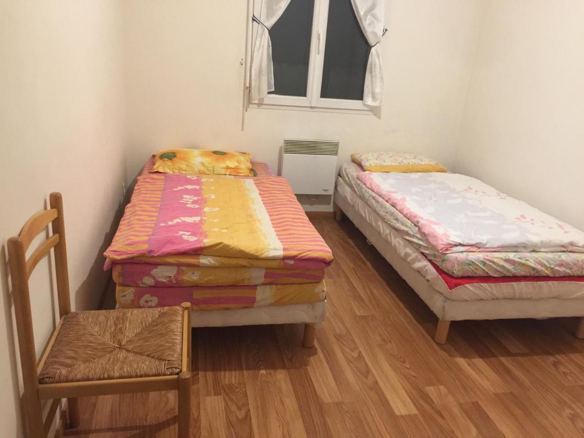 Chambre privée à Drancy Apartamento Exterior foto